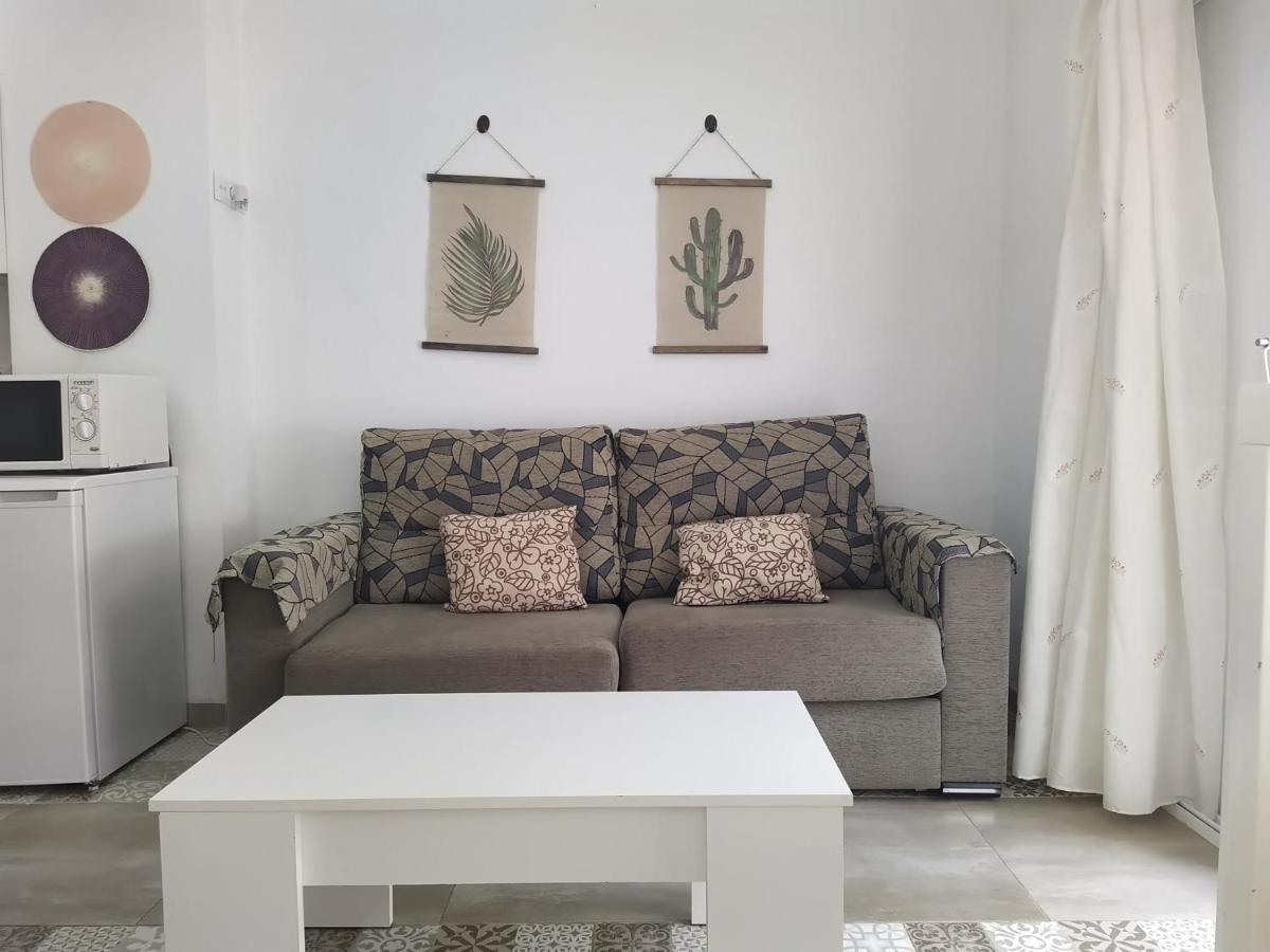 Luceros Apartamentos Аликанте Екстериор снимка