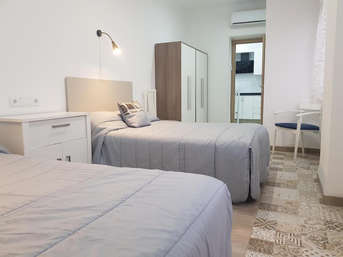 Luceros Apartamentos Аликанте Екстериор снимка