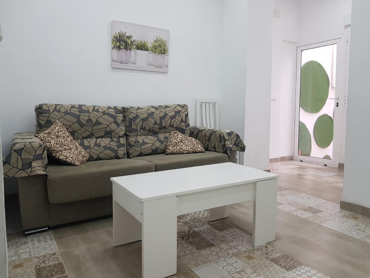 Luceros Apartamentos Аликанте Екстериор снимка
