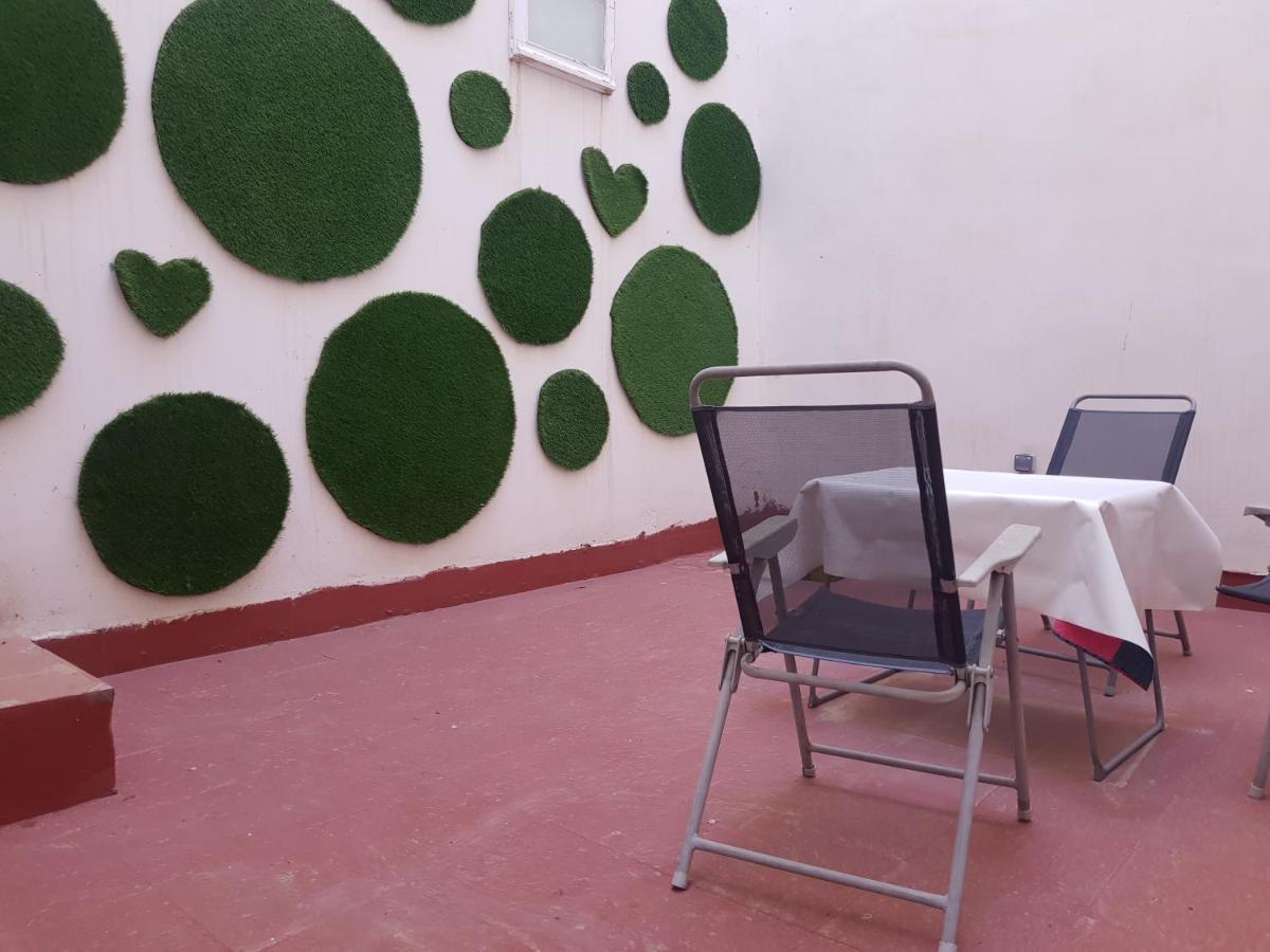 Luceros Apartamentos Аликанте Екстериор снимка